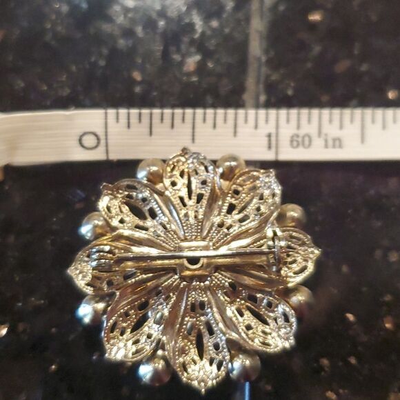 Vintage Brooche Pin, Very Pretty, Excellent Condition! - Picture 5 of 5
